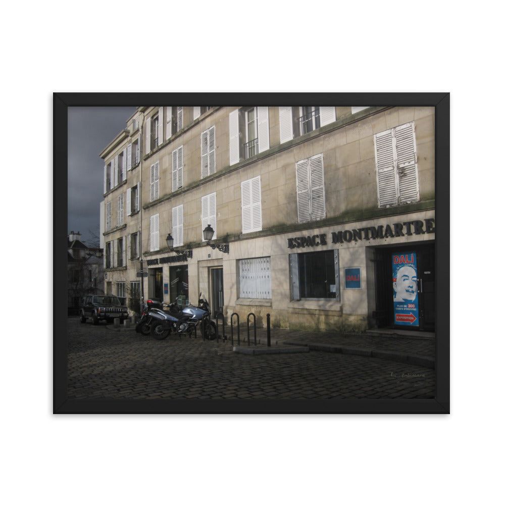 Paris Montmartre 9 framed matte photo