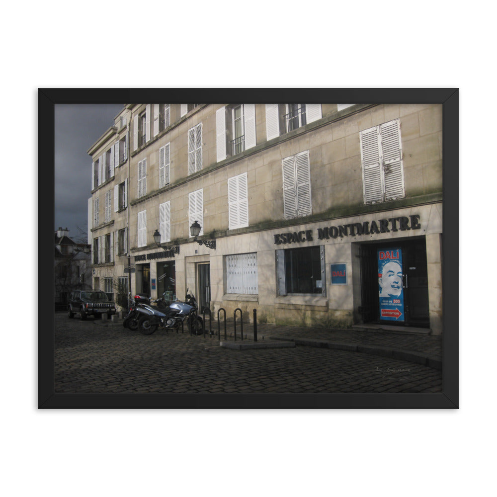 Paris Montmartre 9 framed matte photo