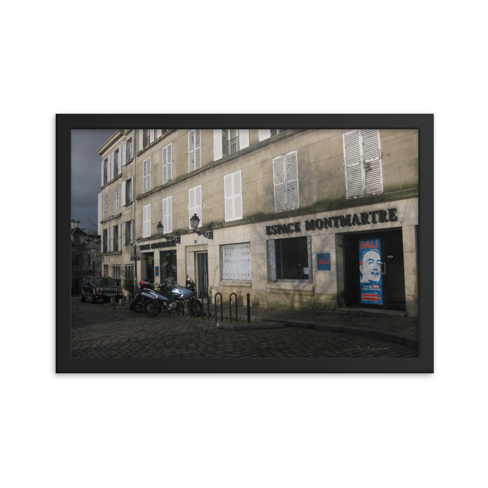 Paris Montmartre 9 framed matte photo